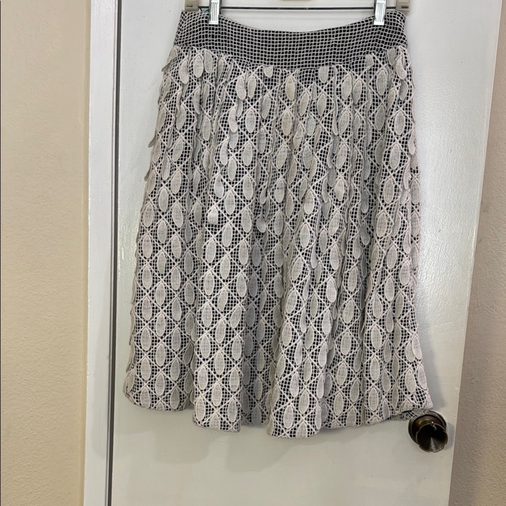 Elegant Lace Overlay Skirt in Black and White